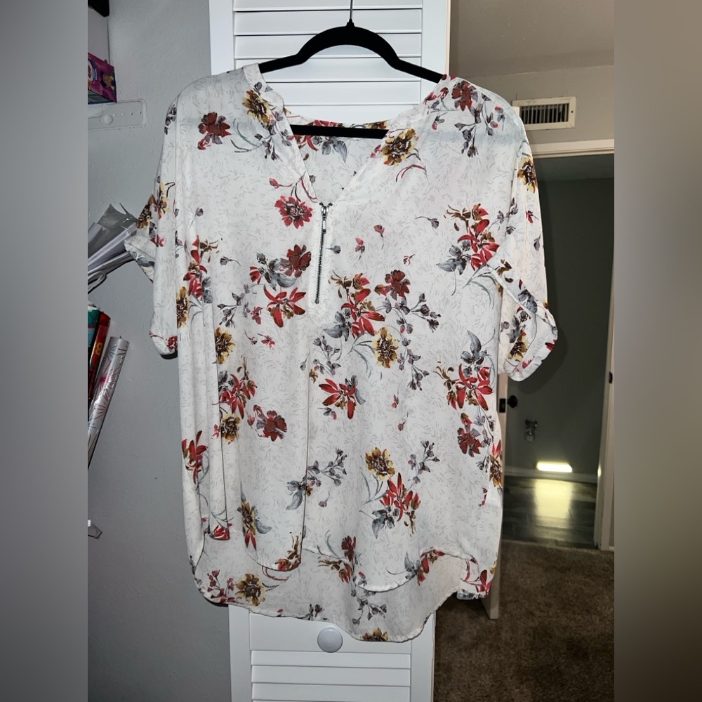 Maurices Cream and Red Floral Tunic